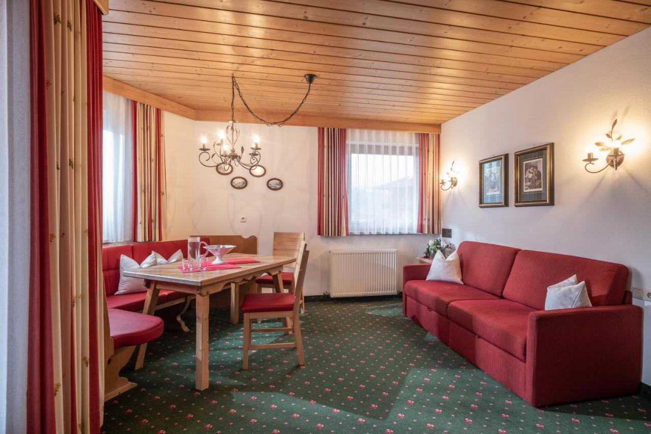Hotel Garni Erler Mayrhofen Exterior foto